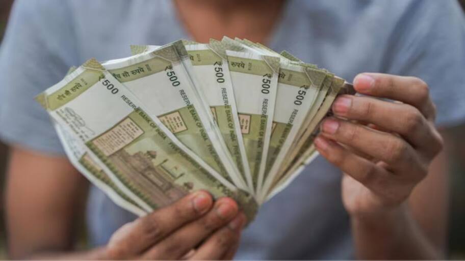 PPF, NSC, SSY, SCSS... சிறு சேமிப்பு திட்டங்களின் வட்டி விகிதங்களை வெளியிட்டது அரசு