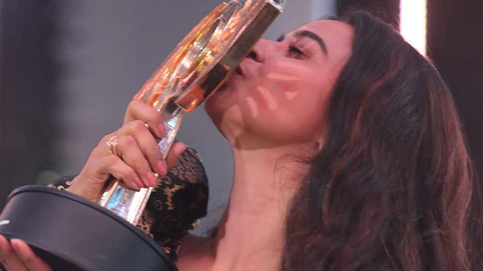 Bigg Boss Tamil 9: பிக் பாஸ் 9 மகுடத்தை வென்ற திவ்யா கணேசன் யார் தெரியுமா?