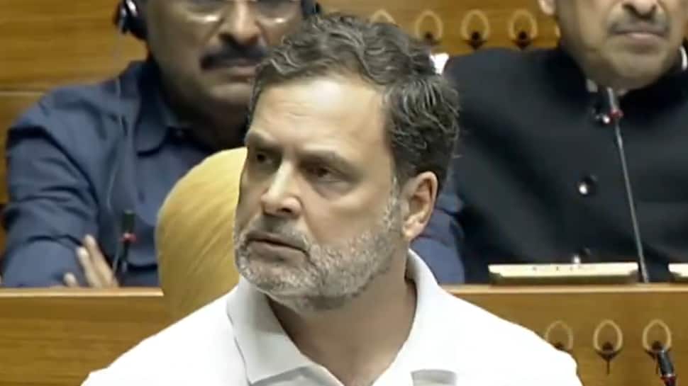 பாரத மாதாவை விற்றுவிட்டீர்களே... மத்திய அரசை சாடிய ராகுல் காந்தி - முழு விவரம் இதோ