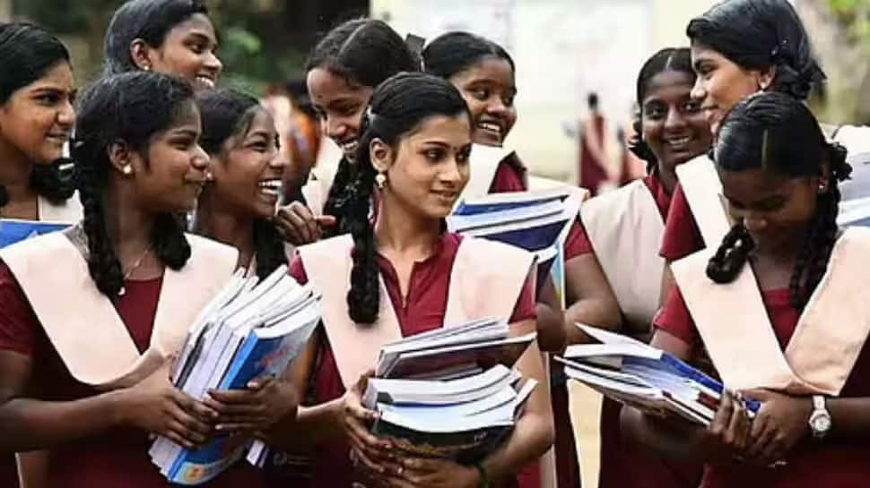 நாளை விடுமுறை.. பள்ளி, கல்லூரி மாணவர்களுக்கு குட் நியூஸ்.. மாவட்ட நிர்வாகம் அறிவிப்பு!