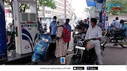 பெட்ரோல் தட்டுப்பாடு ஏற்படுமா?