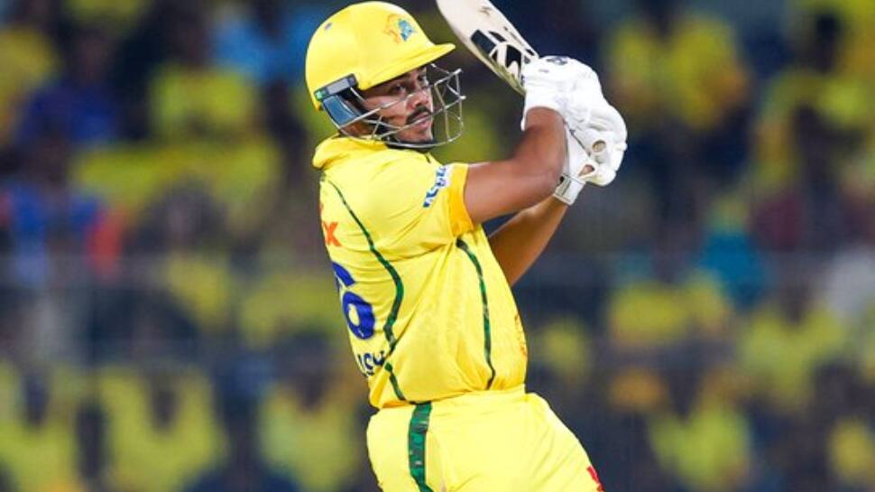 Csk Vs Dc Ayush Mathre Retired Out Controvercy Explains Post Match ...