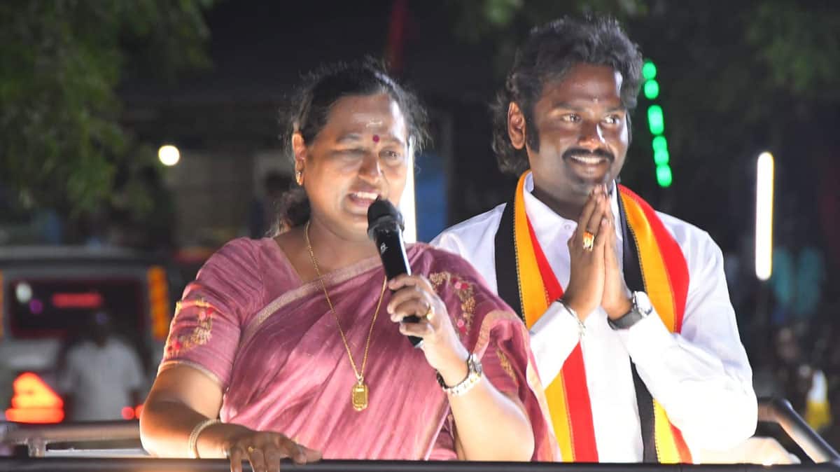விருதுநகரில் அரசு பல் மருத்துவக் கல்லூரி.. பிரேமலதா விஜயகாந்த் உறுதி! விருதுநகரில் அரசு பல் மருத்துவக் கல்லூரி.. பிரேமலதா விஜயகாந்த் உறுதி!