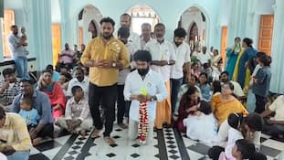 கண்ணே கலங்கிடுச்சு!! வேளாங்கண்ணியில் தவெக பிரமுகர் முதல்வர் விஜய்க்காக செய்த செயல்!!