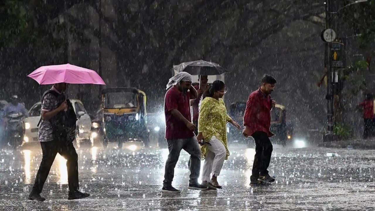 ஆகஸ்ட் தொடக்கத்தில் கனமழை: 5 மாவட்டங்களுக்கு எச்சரிக்கை