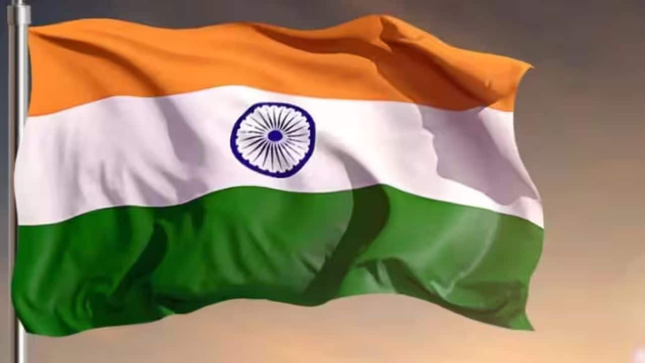 சுதந்திர தினம் 2026: வாழ்த்துச் செய்திகள் பட்டியல்