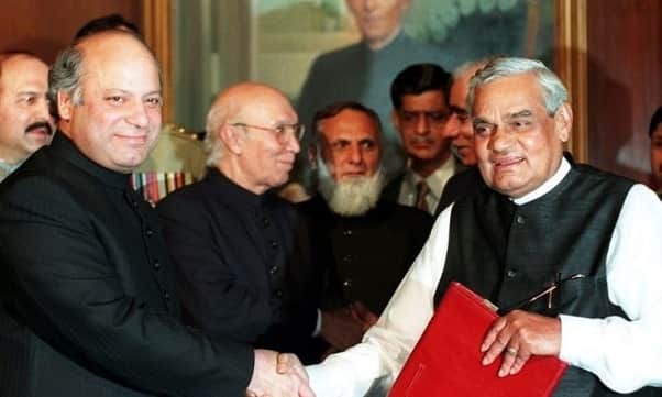வாஜ்பாய் நவாஸ் ஷெரீப் Lahore Declaration