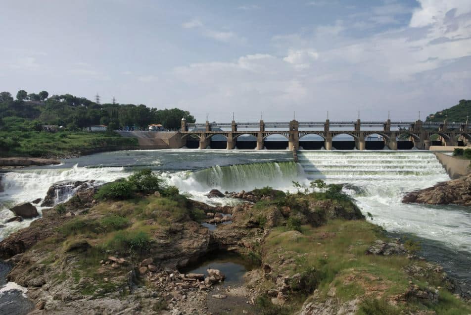 மேட்டூர் அணை,16 கண் மதகுகள்,ஆர்ப்பரித்து ஓடும் வெள்ளம்,மேட்டூர் அணை,