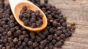 Black Pepper : கருப்பு மிளகு சாப்பிடுவதால் உடலுக்கு கிடைக்கும் 15 நன்மைகள்..! 