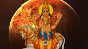 சனியின் ராசியில் சுக்கிரன்! இந்த 3 ராசிகளுக்கு கடும் பாதிப்பு ஏற்படலாம்!