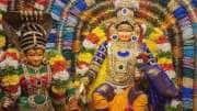 Aadi Pooram 2025: ஆனந்த வாழ்வருளும் ஆடிப்பூரம்; வளையல் மாலை போட உகந்த நேரம் எது