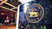 RBI Monetary Policy: ரெப்போ விகிதத்தில் மாற்றம் இல்லை... கடன் EMI கூடுமா? குறையுமா?