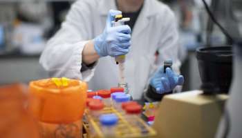 COVID-19 தொற்று நோயாளிகளைக் கண்டறிய புதிய செயலி அறிமுகம்..!