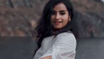 பிரபல இசையமைப்பாளர் மகனுடன் சிவாங்கியின் ரொமான்ஸ் பாடல் வீடியோ வைரல்