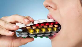 காய்ச்சல், இருமல் அதிகமிருக்கா.... இந்த ஆண்டிபயாடிக்ஸ்களுக்கு நோ சொல்லுங்க!