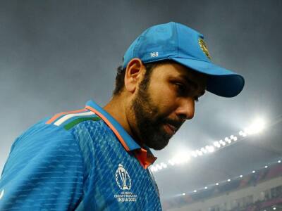 இவங்க ஜோசியமே பொய்... கணிப்பு தெரிவித்த பிரபல ஜோதிடர்களை போட்டுத்தாக்கும் ரசிகர்கள்!