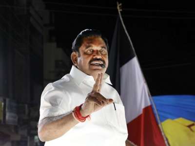 எடப்பாடி vs. மோடி: பல்லடத்தில் பொதுக்கூட்டம் நடத்தும் அதிமுக..!