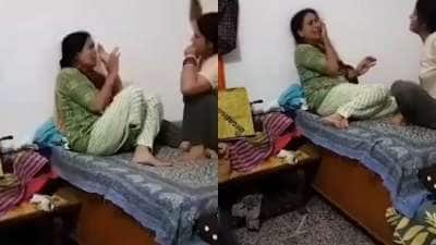 பெற்ற தாயை அடித்து-கடித்து சித்திரவதை செய்த மகள்! வைரலாகும் வீடியோ..