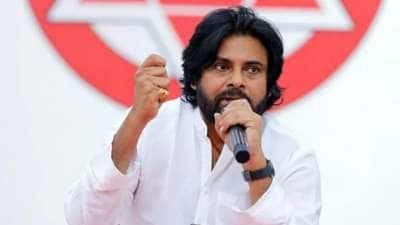 தமிழ் படங்களை ஏன் ஹிந்தியில் டப் செய்கிறீர்கள்? பவன் கல்யாண் சர்ச்சை பேச்சு!