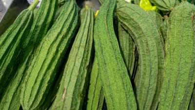 பீர்க்கங்காய் சாப்பிடுவதால் கிடைக்கும் 8 அற்புத நன்மைகள் -  யாருக்கு நல்லது?