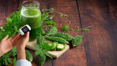 சர்க்கரை அளவை சுலபமாய் குறைக்கும் பாகற்காய் சாறு: இப்படி குடித்தால் போதும்