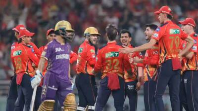 கொல்கத்தாவை சுருட்டிய பஞ்சாப்.. 16 ரன்கள் வித்தியாசத்தில் அபார வெற்றி!