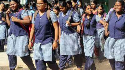 பள்ளிகள் திறப்பு.. தமிழக அரசு சொன்ன ஹேப்பி நியூஸ்!