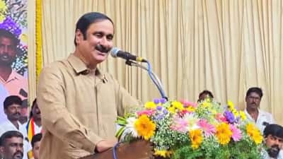 தந்தையர் தினத்தில்... ராமதாஸிடம் மன்னிப்பு கேட்ட அன்புமணி - உருக்கமாக பேச்சு!