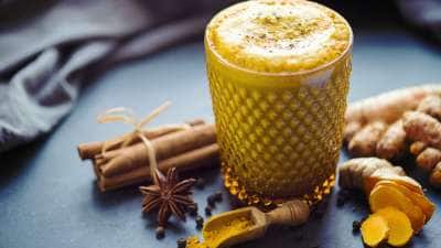 இலவங்கப்பட்டை மற்றும் மஞ்சள் பால்.. அதிசய ஆரோக்கிய நன்மைகளை தரும்