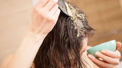 மழை காலத்தில் முடி ரொம்ப உதிர்கிறதா? அப்போ தயிர் ஹேர் மாஸ்க் பயன்படுத்துங்க