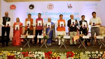 GoI and UNICEF: இளம் பருவத்தினரின் மன ஆரோக்கியத்திற்கு Peer-Support மிக முக்கியமானது