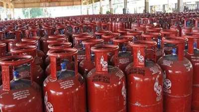 LPG சிலிண்டர் விலை குறைந்தது: ஆகஸ்ட் முதல் நாளே வந்த குட் நியூஸ், லேட்டஸ்ட் விலை இதோ