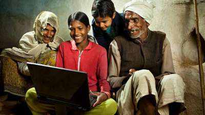 மூத்த குடிமக்களுக்கான ஓய்வூதியத் திட்டங்கள்: மாதம் ரூ. 5000 பெறலாம்! எப்படி?