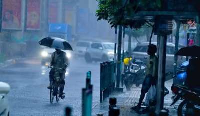 திருவள்ளூர், காஞ்சிபுரம் உட்பட 12 மாவட்டங்களில்.. நாளை கொட்டபோகும் கனமழை!