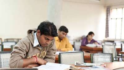 கல்லூரி மாணவர்களுக்கான முக்கிய அறிவிப்பு! கல்வி கடன் முகாம் நடக்கும் தேதிகள் அறிவிப்பு