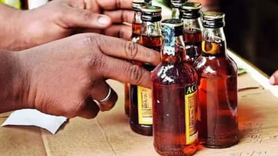 டாஸ்மாக்கில் 10 ரூபாய் வாங்குவது ஏன்? அது திருப்பி கொடுக்கப்படும் - அமைச்சர் முத்துசாமி விளக்கம்