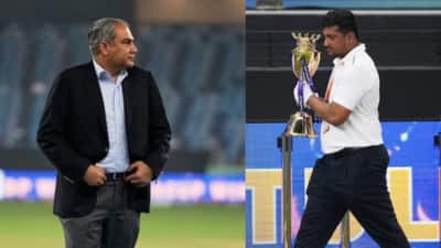 ஆசிய கோப்பையை வாங்கிக்கோங்க... ஆனால்! -  மொஹ்சின் நக்வி போடும் கண்டீஷன்!