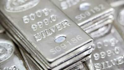 இப்போ 3 கிலோ வெள்ளி வாங்கினால்... 2050இல் அதன் விலை எவ்வளவு உயரும்?