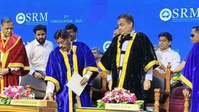 மத்திய சாலை போக்குவரத்துத் துறை அமைச்சர் கட்கரி பட்டமளிப்பு விழாவில் உரை!