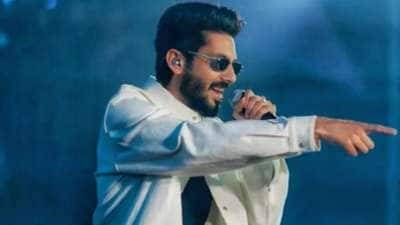 அனிருத் : 16 வயதில் சினிமாவிற்கு வந்த சிறுவன்..இப்போ தொட்டதெல்லாம் ஹிட்!