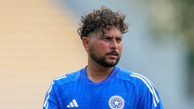 IND vs AUS: குல்தீப் யாதவிற்கு வாய்ப்பில்லை... பிளேயிங் லெவனில் கம்பீரின் 'ஸ்பெஷல்' வீரர்!     