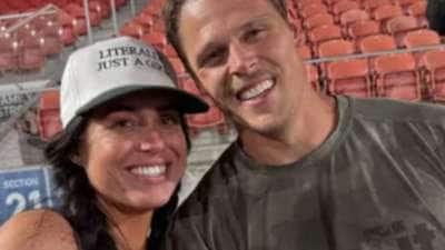 ஆபாச படம் பார்த்த கணவன்.. பழிவாங்கிய மனைவி..  இதை யாருமே எதிர்பார்க்கல!