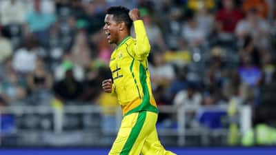 CSK அணிக்கு பெரிய நிம்மதி... பவர்பிளேவில் மிரட்ட இந்த வீரர் போதும்!