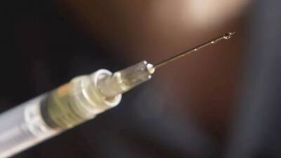 HIV வைரஸை ஊசி போட்ட பெண்... Ex காதலியின் வெறிச்செயல் - பகீர் பின்னணி!