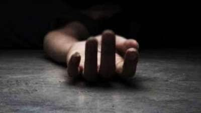 தூத்துக்குடி அருகே சிறுவனுக்கு நேர்ந்த சோகம்.. பெற்றோர் கண் முன்னே தலை நசுங்கி பலி!