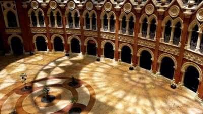 இந்தியாவின் முதல் மால் கட்டியது..சென்னையில்! இப்போ அந்த இடம் எப்படி இருக்கு தெரியுமா?