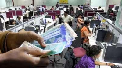 புதிய தொழிலாளர் சட்டங்கள்: சம்பளம் முதல் PF, பணிக்கொடை வரை... ஊழியர்களுக்கு 7 முக்கிய மாற்றங்கள்