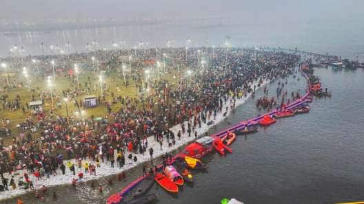 2025 மகா கும்பமேளாவின் வியக்க வைக்கும் ஏற்பாடுகள்... நீர் மேலாண்மை முதல் 1450000 கழிப்பறைகள் வரை 2025 மகா கும்பமேளாவின் வியக்க வைக்கும் ஏற்பாடுகள்... நீர் மேலாண்மை முதல் 1450000 கழிப்பறைகள் வரை