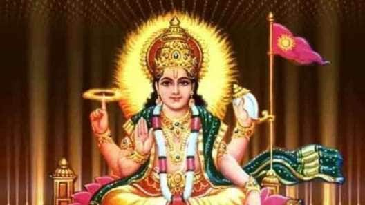 நவகிரக கடவுள் சூரியனின் ஆசியால் அதிர்ஷ்டத்தில் திளைக்கப்போகும் 3 ராசிகள்..!!