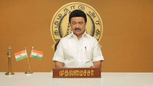 தமிழ் புதல்வன் திட்டம் : கல்லூரி சேரும் மாணவர்கள் மாதம் ரூ.1000 பெறலாம்
